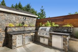 outdoor kitchen contractor in Natick MA